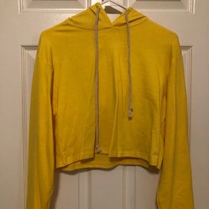 Cropped hoodie